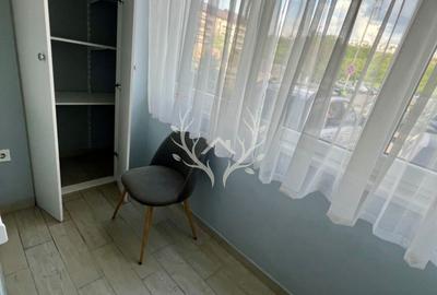 Apartament cu 3 camere semidecomandat, mobilat în Florești - 9