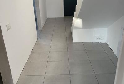 Duplex cu 4 camere cu Teren 350 Mp în Periferie - 10