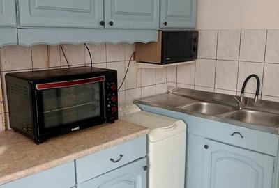 Apartament cu 2 camere semidecomandat în Complex Studențesc