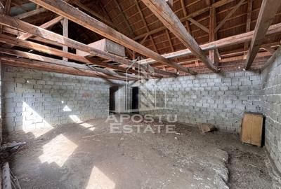 Casă individuală cu 15 camere cu Canalizare în Pesac - 13