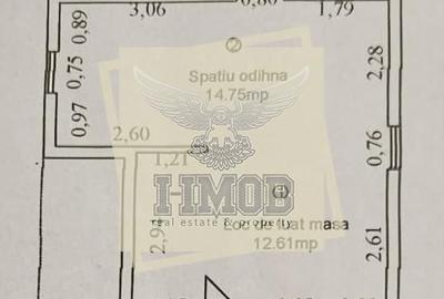 Casă cu 2 camere cu Teren 2200 Mp în Central