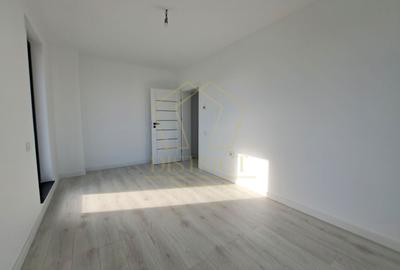 Apartament cu 3 camere semidecomandat, mobilat în Torontalului - 8