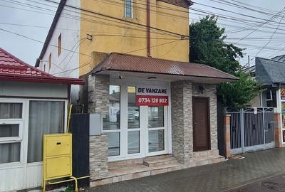 Casă cu 4 camere decomandat cu Teren 120 Mp în 1 Decembrie
