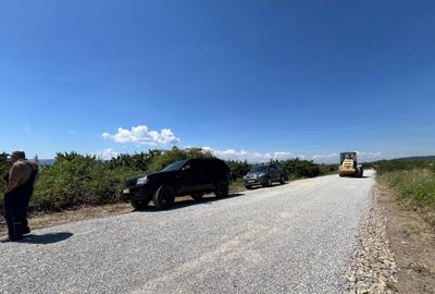 Teren de 704 mp, în Iris