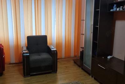 Apartament cu 2 camere nedecomandat în Tineretului - 2