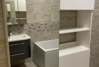 Apartament cu 3 camere semidecomandat, mobilat în 9 Mai - 13