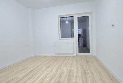 Apartament cu 2 camere decomandat în Tractorul - 2