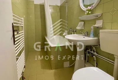 Apartament cu 2 camere decomandat în Plopilor