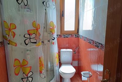 Casă cu 3 camere cu Teren 343 Mp în Poiana - 1