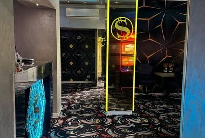 Spațiu comercial, de 133 mp, în Central - 4