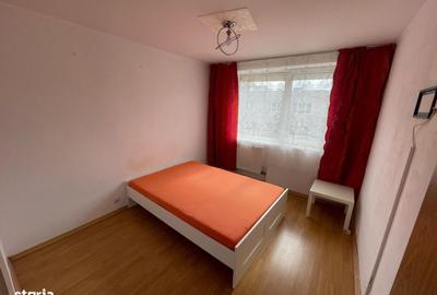 Apartament cu 2 camere decomandat în Drumul Taberei
