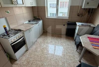 Apartament cu 2 camere în Decebal - 2