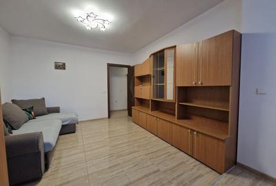 Apartament cu 2 camere decomandat, mobilat în Tractorul - 2