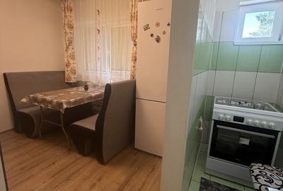 Garsonieră decomandată în Km 4 - 5