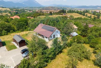 Casă cu 5 camere cu Teren 2481 Mp în Bran - 4