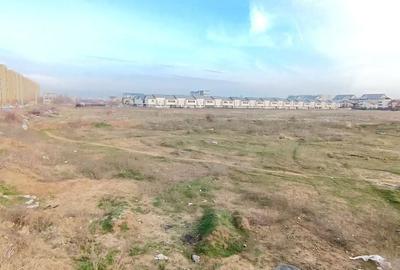 Teren de 10000 mp, în Militari - 2