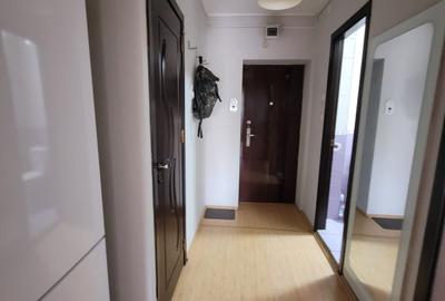 Garsonieră decomandată în Tei - 2