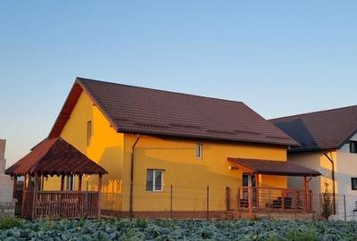 Casă cu 4 camere în Târgu Frumos - 4