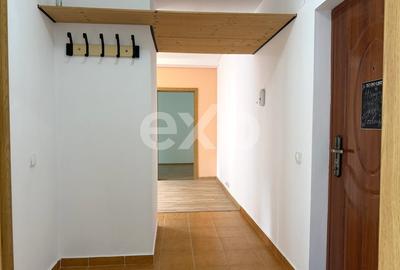 Apartament cu 2 camere semidecomandat, mobilat în Iris