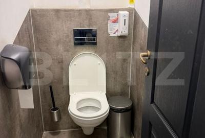 Spațiu comercial, de 60 mp, în Central - 3