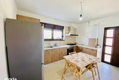 Casă cu 5 camere cu Teren 372 Mp în Roșia - 5
