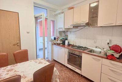 Apartament cu 3 camere în Tolstoi