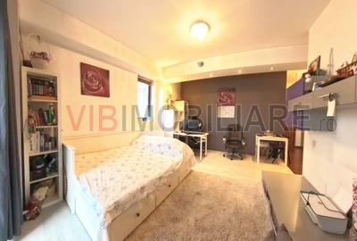 Apartament cu 2 camere semidecomandat în Vatra Luminoasă