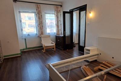 Apartament cu 3 camere semidecomandat, mobilat în Ștefan cel Mare - 2