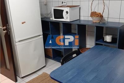Apartament cu 2 camere decomandat în Nerva Traian