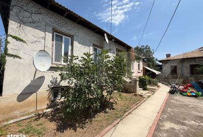 Casă cu 3 camere în Central