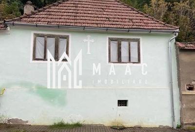 Casă cu 4 camere cu Canalizare în Șeica Mică