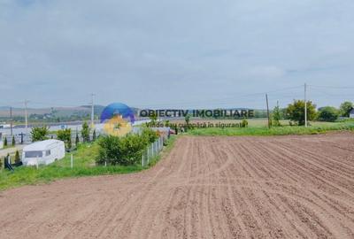 Teren agricol intravilan de 12300 mp, în Cârligi - 7