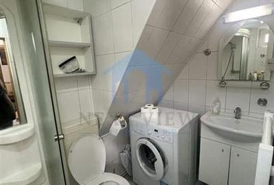 Garsonieră decomandată în Central - 2