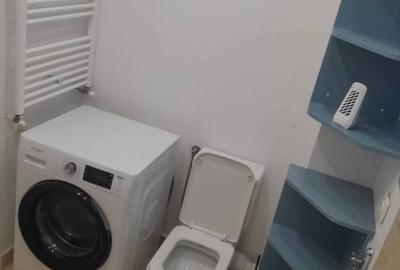 Apartament cu 2 camere decomandat în Roșu