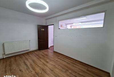 Spațiu comercial, de 125 mp, în Central