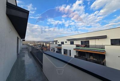 Apartament cu 3 camere în Între Lacuri - 3