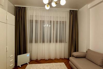 Garsonieră decomandată în P-ța Rosetti - 2