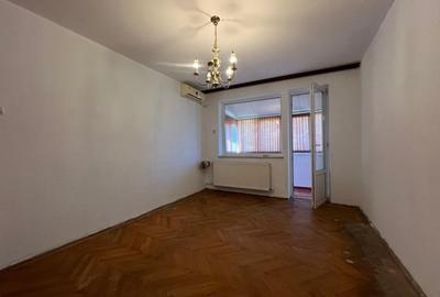Apartament cu 3 camere decomandat, mobilat în Tomis II