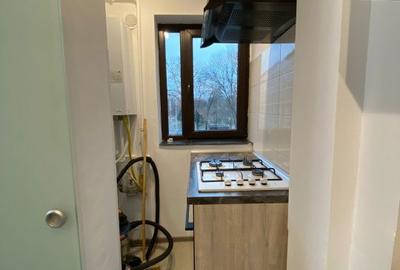 Apartament cu 2 camere decomandat, mobilat în 1 Mai - 4