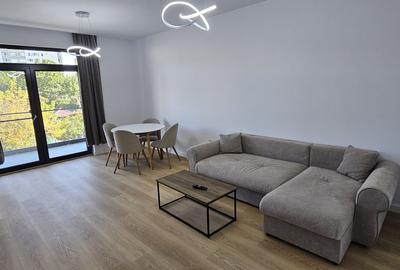 Apartament cu 2 camere decomandat în Cetății