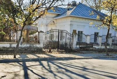 Casă cu Teren 3032 Mp în Ultracentral