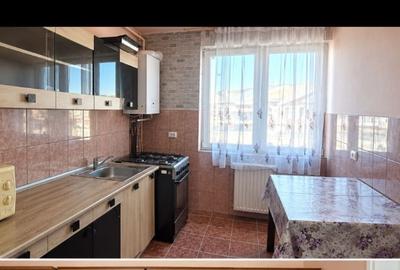 Apartament cu 2 camere semidecomandat în Gară