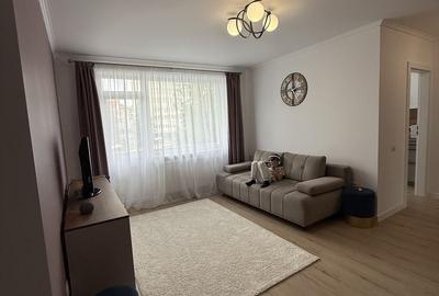 Apartament cu 2 camere semidecomandat în Central