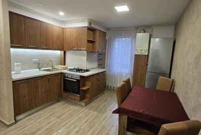 Apartament cu 2 camere decomandat în Tudor