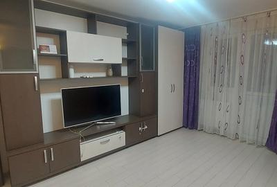 Apartament cu 2 camere decomandat în Colentina