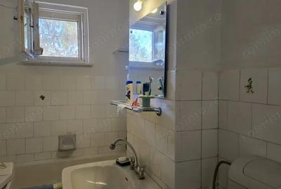 Apartament cu 3 camere semidecomandat în Zamfirescu - 2