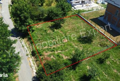 Teren de 354 mp, în Central