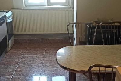 Apartament cu 2 camere decomandat în Central - 9