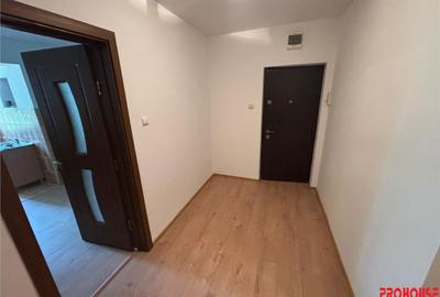 Apartament cu 2 camere decomandat în Central - 4