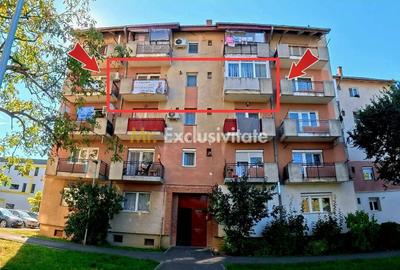 Apartament cu 2 camere decomandat, mobilat în Sud